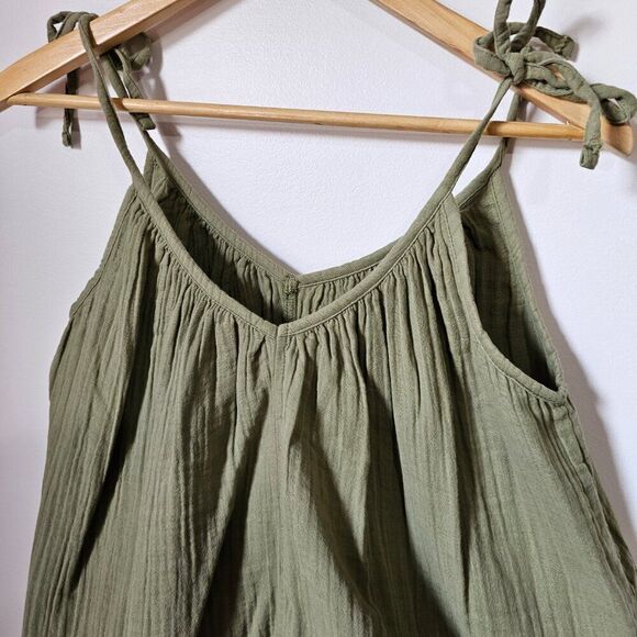 EUC OLD NAVY OLIVE SPAGHETTI STRAP SWING STYLE GAUZY TANK TOP SIZE SMALL - Picture 6 of 11